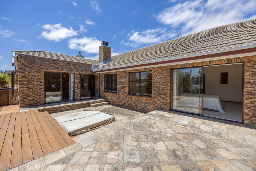 3 Bedroom Property for Sale in Protea Valley Western Cape